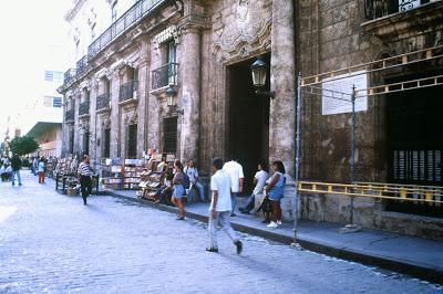 PASEO POR LA HABANA VIEJA Y EL MALECÓN(De mi GUÍA DE LA H...