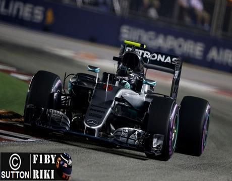 Rosberg se muestra entusiasmado tras conseguir la pole en Marina Bay