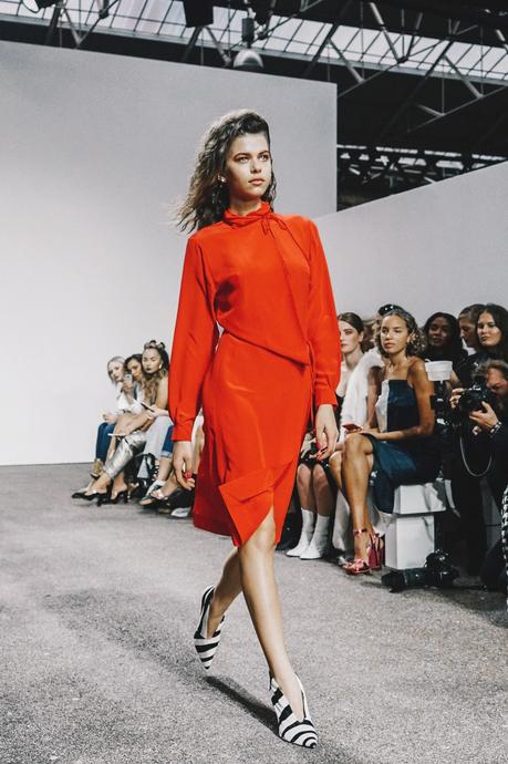 TOPSHOP UNIQUE lfw-london_fashion_week_ss17-street_style-outfits-collage_vintage-vintage-topshop_unique-6