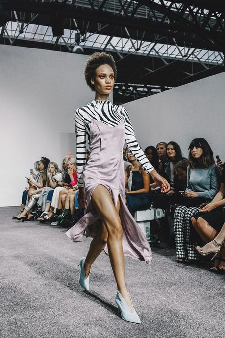 TOPSHOP UNIQUE lfw-london_fashion_week_ss17-street_style-outfits-collage_vintage-vintage-topshop_unique-17