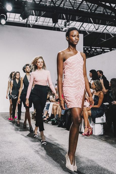 TOPSHOP UNIQUE lfw-london_fashion_week_ss17-street_style-outfits-collage_vintage-vintage-topshop_unique-37