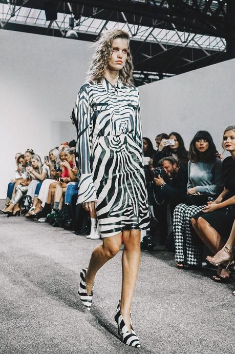 TOPSHOP UNIQUE lfw-london_fashion_week_ss17-street_style-outfits-collage_vintage-vintage-topshop_unique-3