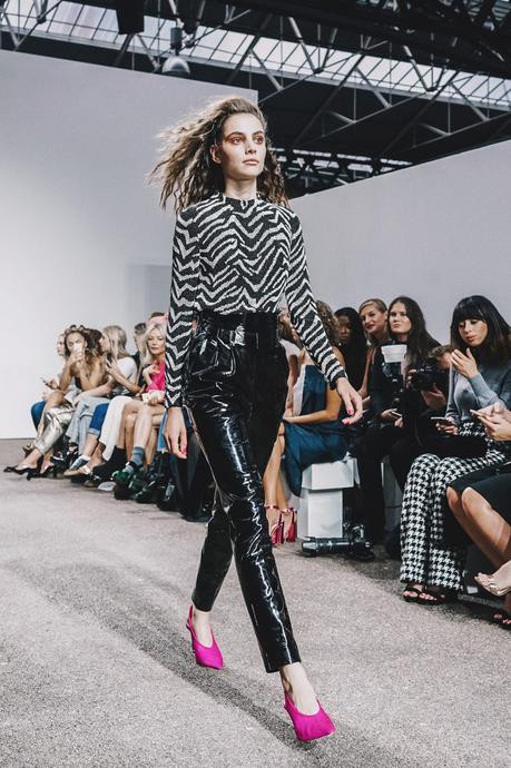 TOPSHOP UNIQUE lfw-london_fashion_week_ss17-street_style-outfits-collage_vintage-vintage-topshop_unique-26