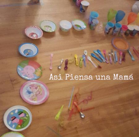 16 Ideas (y más) para Jugar en Casa picnic-casero