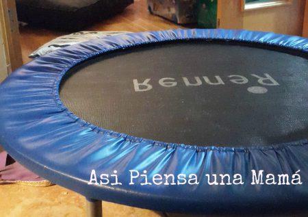 16 Ideas (y más) para Jugar en Casa circuito-saltarin