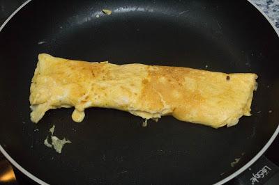 Fideos de arroz agridulces con verduras,pera, tortilla y gambas Fideos de arroz agridulces con verduras,pera, tortilla y gambas