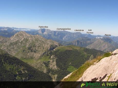 Vista del Tiatordos desde La Muda de Ozania