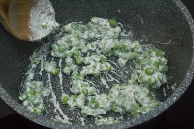 Pasta con guisantes a la albahaca Pasta con guisantes a la albahaca