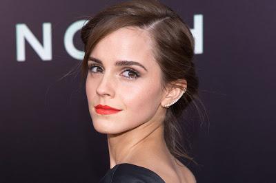 Emma Watson pide que retiren fotos suyas