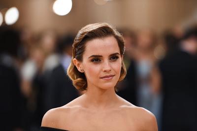 Emma Watson pide que retiren fotos suyas