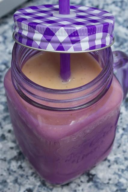 Smoothie light de frutas veraniegas en Thermomix Smoothie light de frutas veraniegas en Thermomix