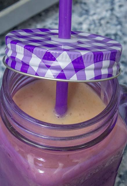 Smoothie light de frutas veraniegas en Thermomix Smoothie light de frutas veraniegas en Thermomix