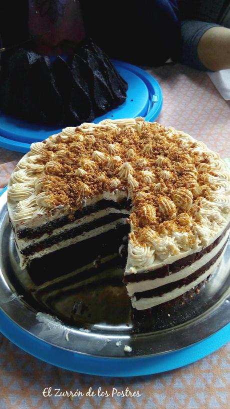 Tarta de Chocolate con crema Gofio y Gofio frito Tarta de Chocolate con crema Gofio y Gofio frito