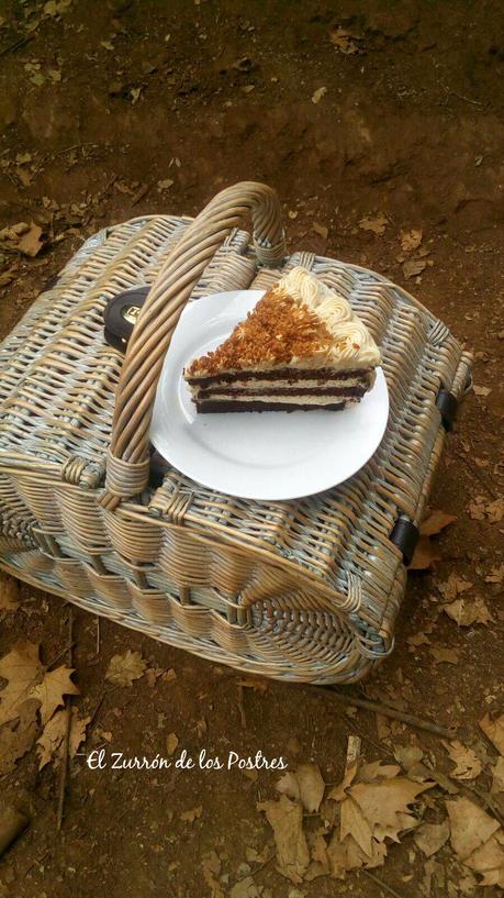 Tarta de Chocolate con crema Gofio y Gofio frito Tarta de Chocolate con crema Gofio y Gofio frito