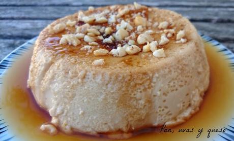 Flan de toffee con crocante de avellanas - Reto Alfabeto Dulce