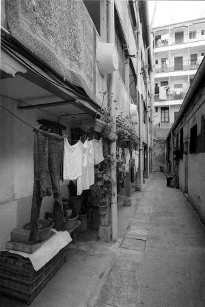Corrala calle Santiago el Verde 13_Manuel Escalera 1984-small