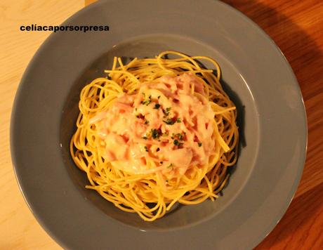 spaghetti-panna-e-prosciutto-ginos