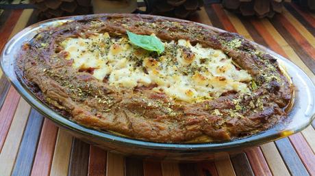 Lasaña de berenjena y lentejas con bechamel de mostaza