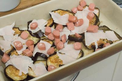 Berenjenas con salchichas y pavo light a la parmesana Berenjenas con salchichas y pavo light a la parmesana