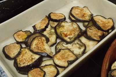 Berenjenas con salchichas y pavo light a la parmesana Berenjenas con salchichas y pavo light a la parmesana