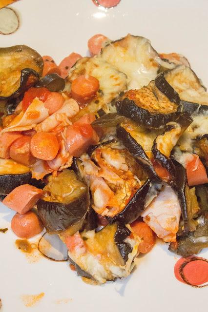 Berenjenas con salchichas y pavo light a la parmesana Berenjenas con salchichas y pavo light a la parmesana