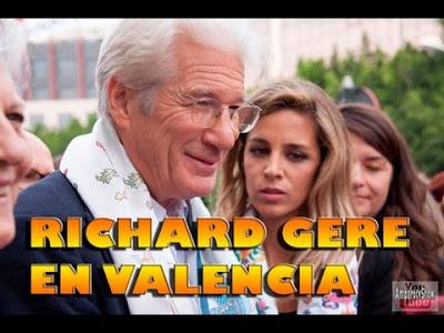 Richard Gere, en Valencia, apoya a las personas sin hogar