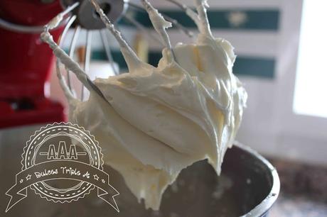 Crema de Queso o Cheesecream Frosting Crema de Queso o Cheesecream Frosting