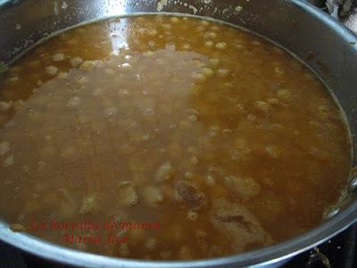 Garbanzos con gambas al ajo-aceite y perejil Garbanzos con gambas al ajo-aceite y perejil