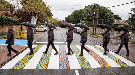 Funny Cross: Christo Guelov transforma los pasos de peatones de Madrid