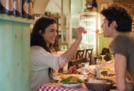 Las parejas felices y estables tienden a engordar.