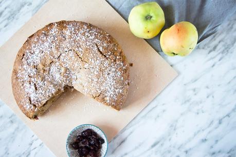 postres recetas delikatissen postres manzana postres fáciles bizcocho frutas Bizcocho de manzana y arándanos 