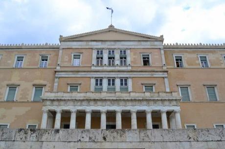 Palacio Real en Plaza Syntagma, hoy casa del Parlamento Griego
