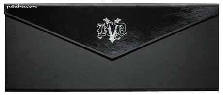 kat-von-d-metalmatte-eyeshadow-palette-pretaeloira-4