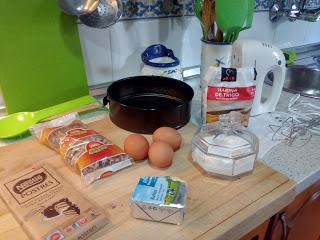 TORTA DE CHOCOLATE CON NUECES ¿O LE LLAMAMOS BROWNIE? TORTA DE CHOCOLATE CON NUECES ¿O LE LLAMAMOS BROWNIE?