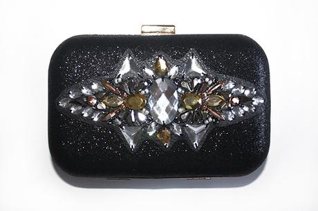 Bolso de fiesta dorado y negro para invitada boda Clutch joya en negro y tonos metalizados para look de boda