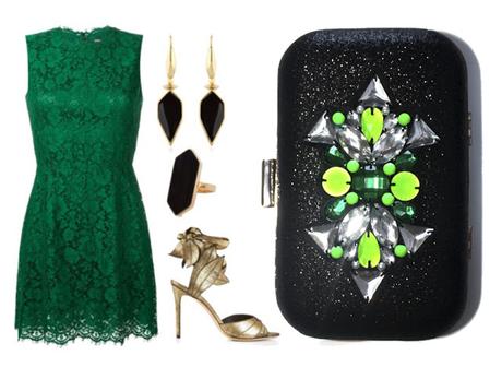 Look de invitada con vestido verde y bolso joya Combinar un vestido verde de encaje con clutch joya