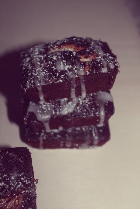 BROWNIES DE CHOCOLATE CON QUESO Y NUECES