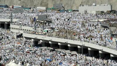 Peregrinación del Hach: ¡Arabia Saudita obligará a los peregrinos a llevar una pulsera “Made in Israel”! Peregrinación del Hach: ¡Arabia Saudita obligará a los peregrinos a llevar una pulsera “Made in Israel”!