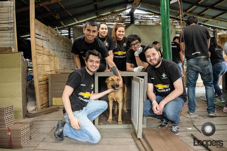 Fundación Chevrolet apoyando a Fundación Huellas Perros al Servicio