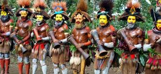 Las tribus mas interesantes y sorprendentes del mundo