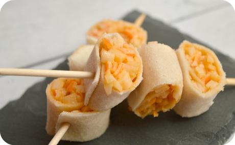 Rollitos de cangrejo con salsa rosa