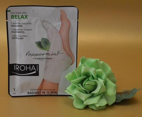 Los calcetines – mascarilla “Relax & Hidratación Menta” de IROHA NATURE – para mimar los pies y las uñas