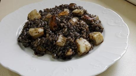 Arroz negro con sepia y mejillones