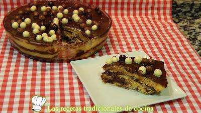 Receta fácil de tarta de galletas con chocolate y flan