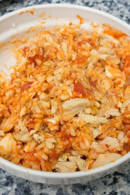 Arroz fit expres en Thermomix con tomate, atún y huevo Arroz fit expres en Thermomix con tomate, atún y huevo