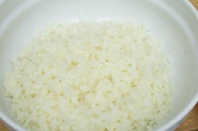 Arroz fit expres en Thermomix con tomate, atún y huevo Arroz fit expres en Thermomix con tomate, atún y huevo