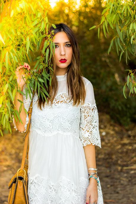 LACE WHITE DRESS