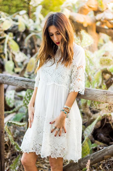 LACE WHITE DRESS