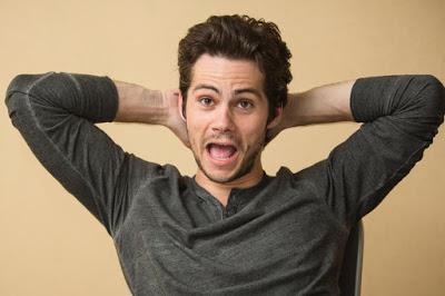 Dylan O'Brien empieza a largar por Twitter Dylan O'Brien empieza a largar por Twitter