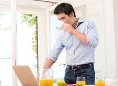 7 malas prácticas que debes evitar en el desayuno